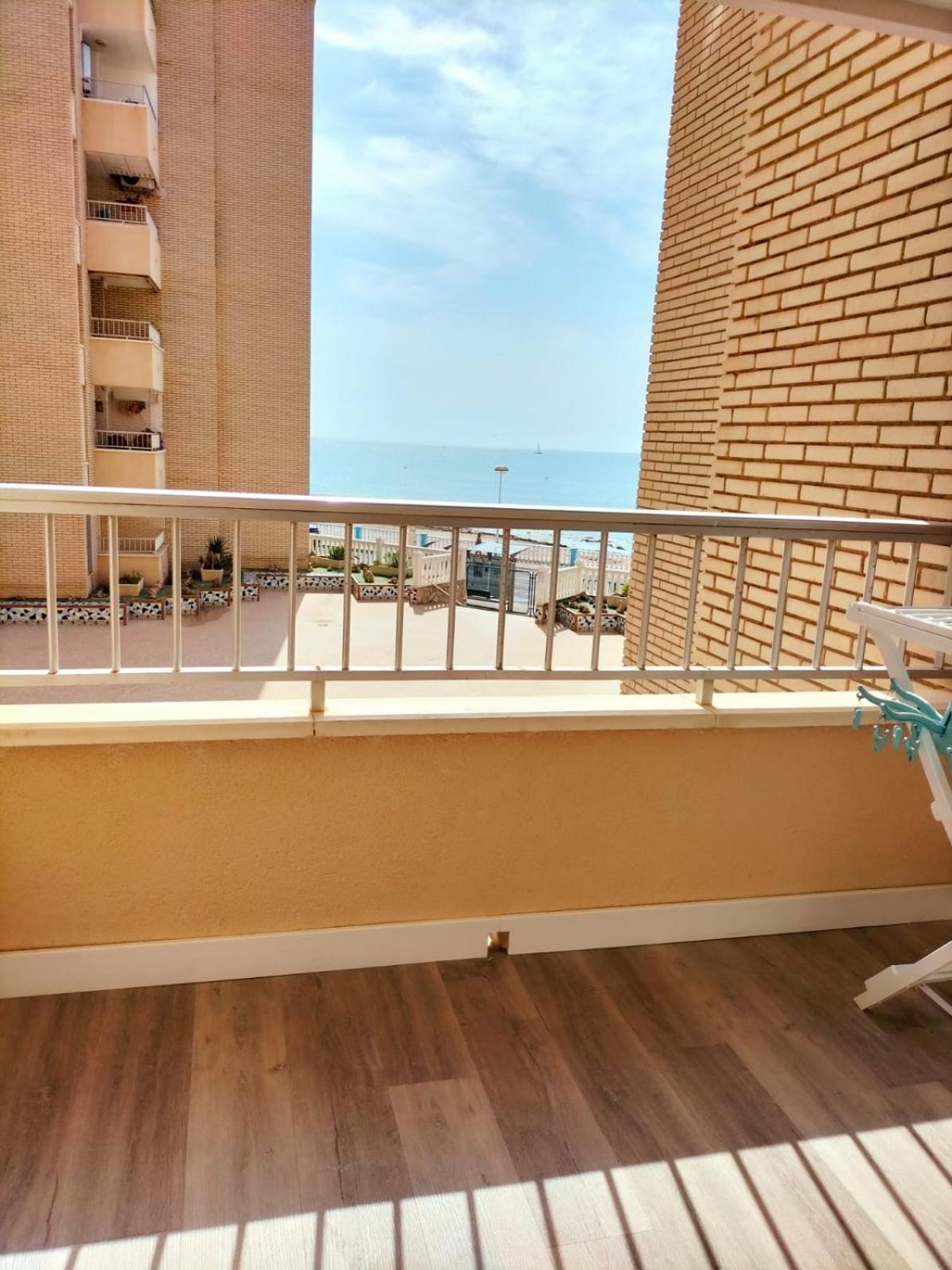 Jara Mar Apartamento Torrevieja Exterior foto